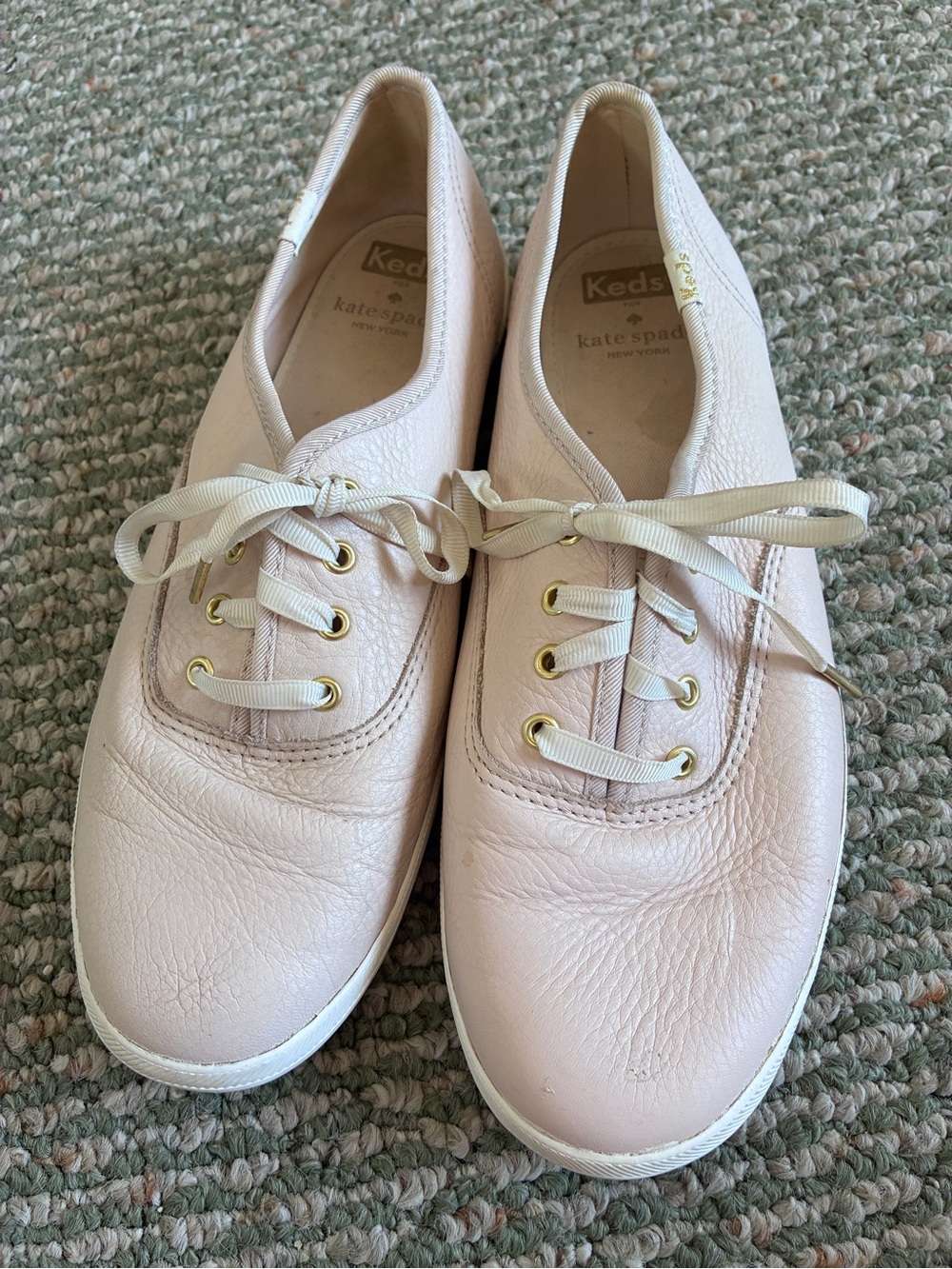 😎 Kate Spade x Keds pink leather tennies